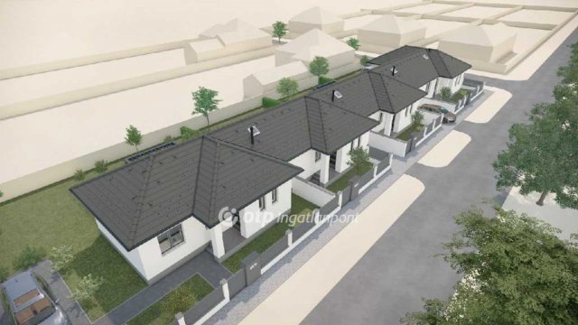 Eladó családi ház, Adácson 39 M Ft, 2 szobás