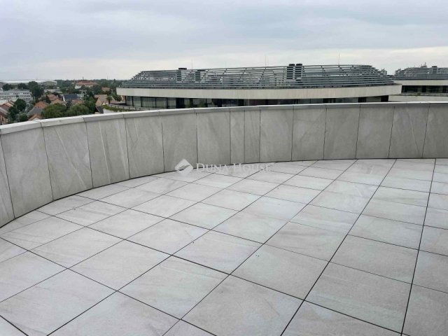 Eladó téglalakás, Szegeden 204.2 M Ft, 3 szobás