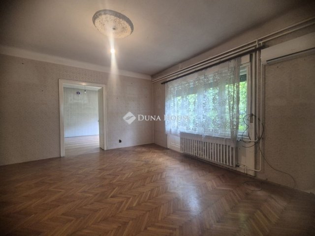 Kiadó családi ház, albérlet, Budapesten, III. kerületben