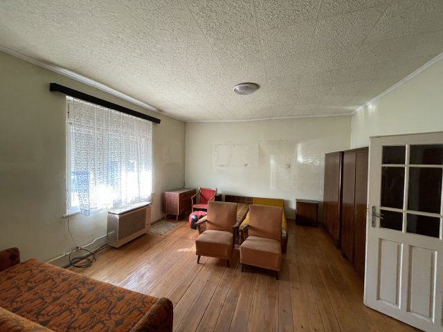 Eladó családi ház, Nyírmadán 12.5 M Ft, 2 szobás