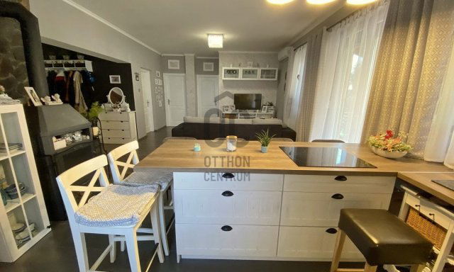 Eladó családi ház, Tökölön 115 M Ft, 4 szobás