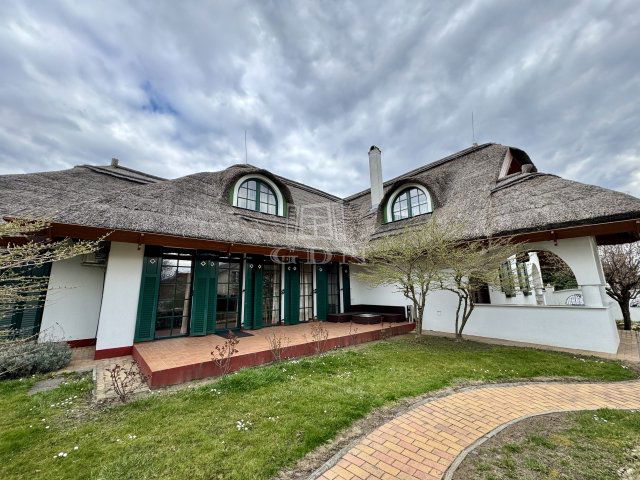 Kiadó családi ház, albérlet, Budapesten, XXII. kerületben