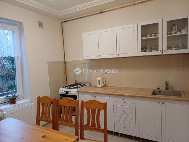 Eladó téglalakás, Budapesten, II. kerületben 69.95 M Ft