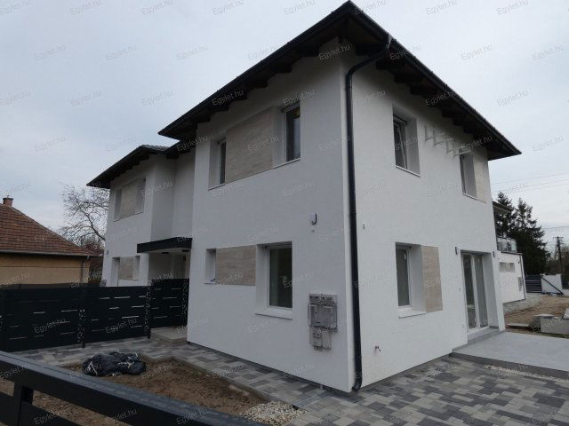 Eladó ikerház, Budapesten, XVII. kerületben 126.8 M Ft, 4 szobás