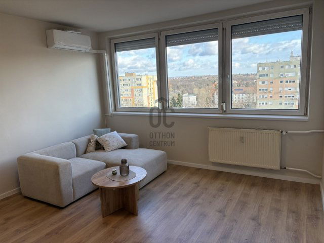 Eladó panellakás, Budapesten, XIV. kerületben 69.9 M Ft, 2 szobás