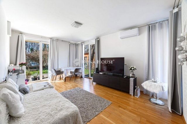 Eladó téglalakás, Budapesten, III. kerületben 135 M Ft, 3 szobás