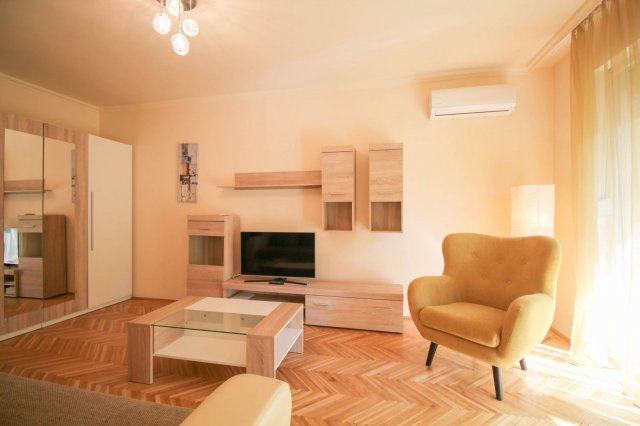 Kiadó téglalakás, albérlet, Debrecenben 230 E Ft / hó, 2 szobás