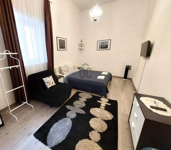 Eladó téglalakás, Budapesten, V. kerületben 89 M Ft, 2 szobás