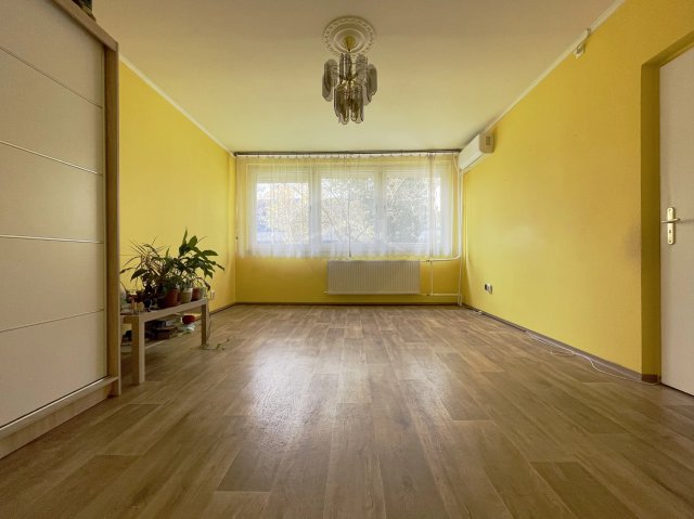 Eladó panellakás, Budapesten, XIV. kerületben 61.5 M Ft, 2 szobás