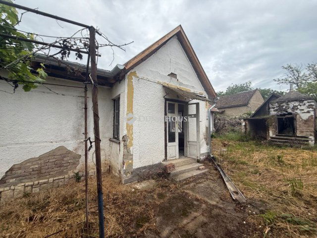Eladó családi ház, Siklóson 14.9 M Ft, 3 szobás