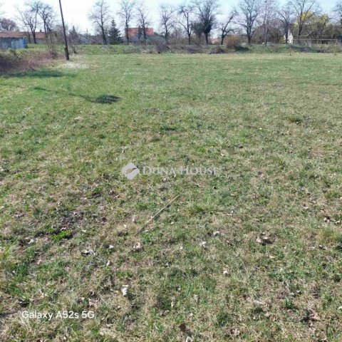 Eladó telek, Tárnokon 160 M Ft / költözzbe.hu