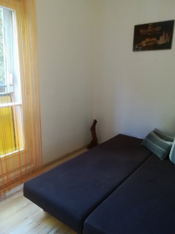 Kiadó panellakás, albérlet, Pécsett 160 E Ft / hó, 2 szobás