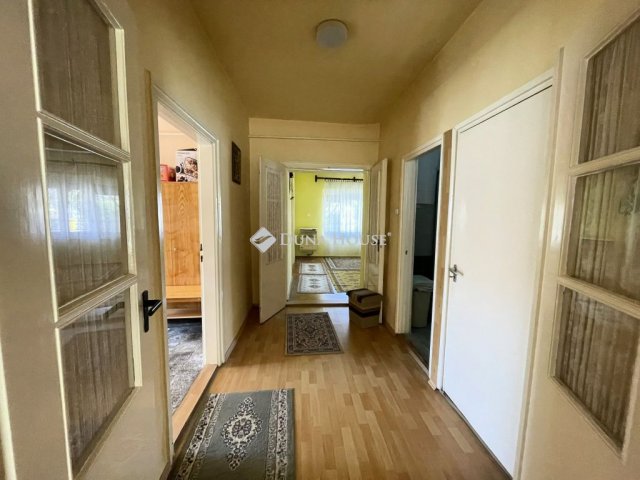 Eladó családi ház, Szegeden, Alkotmány utcában 73.5 M Ft