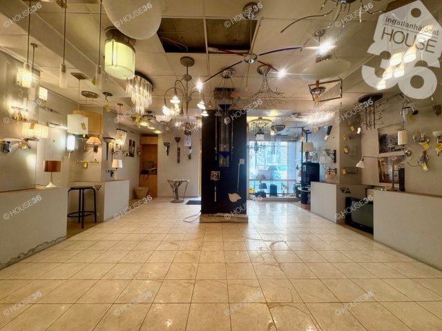 Eladó üzlethelyiség, Budapesten, VII. kerületben 126 M Ft