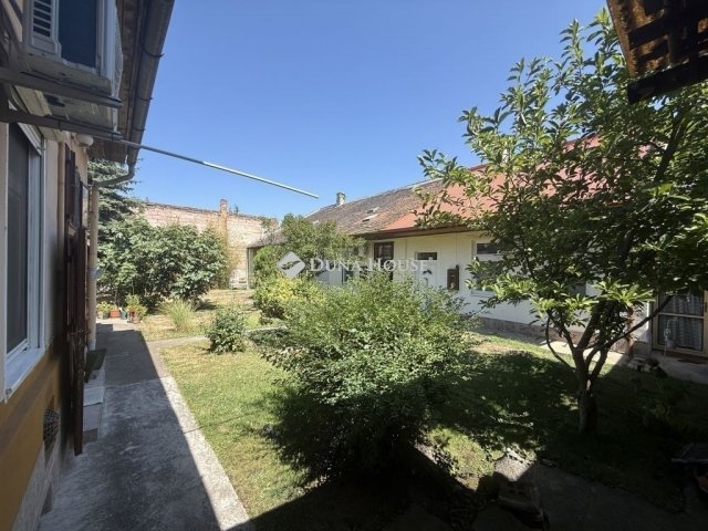 Eladó téglalakás, Budapesten, XIX. kerületben 45.2 M Ft