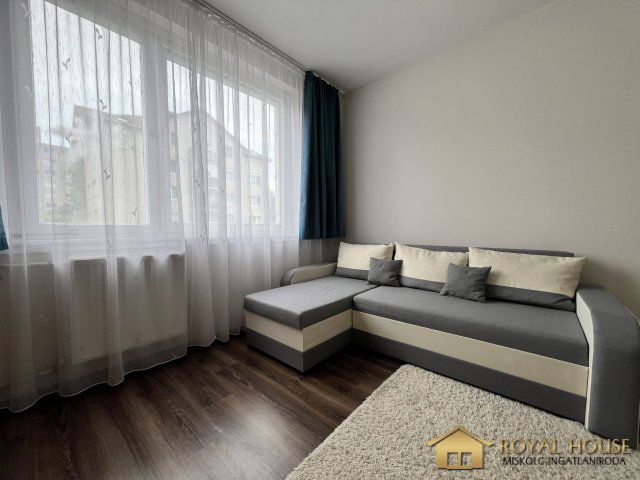 Kiadó panellakás, albérlet, Miskolcon 130 E Ft / hó, 2 szobás