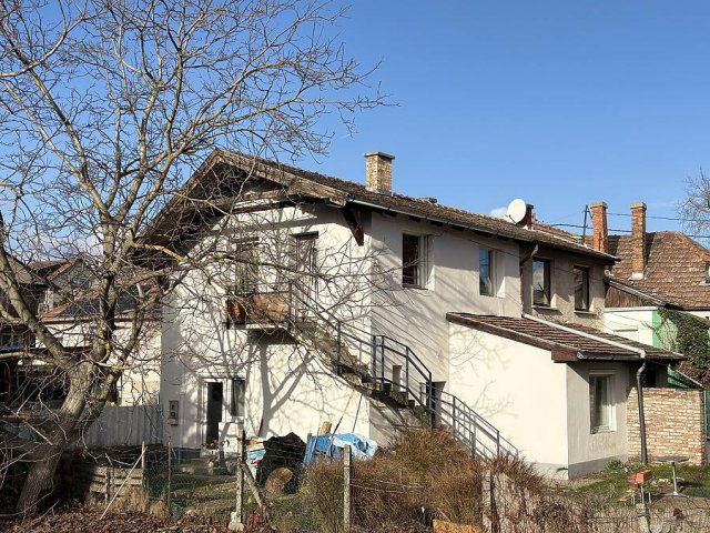 Eladó sorház, Pomázon 75 M Ft, 3 szobás / költözzbe.hu