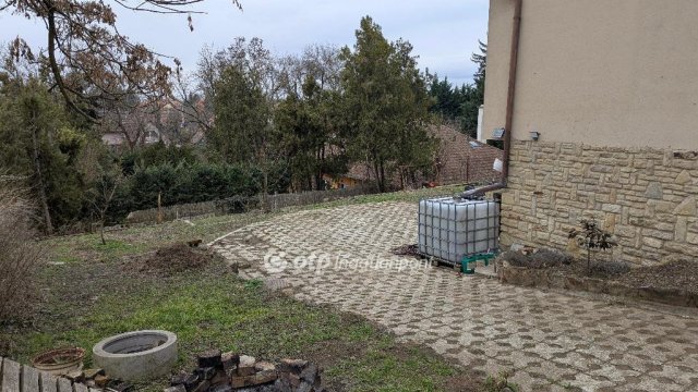 Eladó ikerház, Gödön 114.5 M Ft, 4+2 szobás