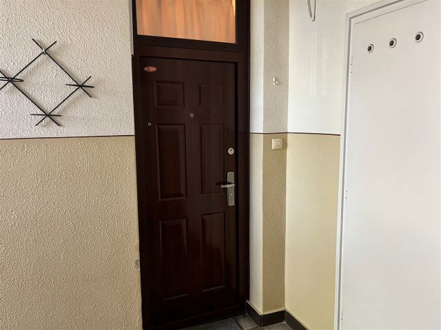 Eladó panellakás, Debrecenben, Alkotmány utcában 46.2 M Ft