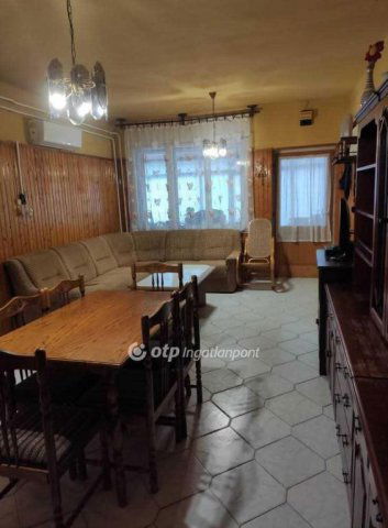 Eladó családi ház, Lakitelken 34.999 M Ft, 3 szobás