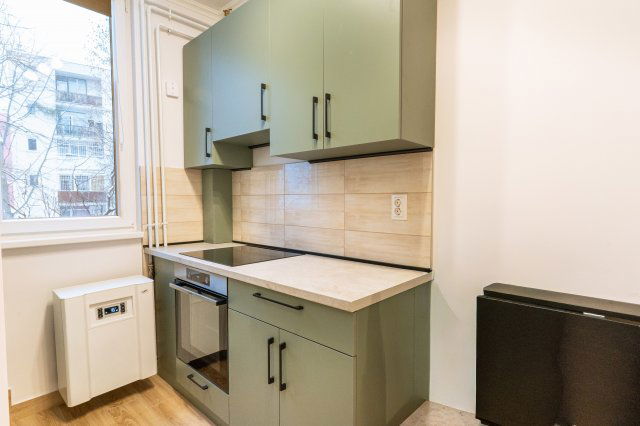 Kiadó téglalakás, albérlet, Miskolcon, Bálint utcában