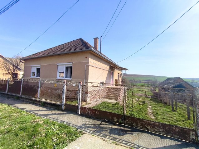 Eladó családi ház, Bikalon 25 M Ft, 3 szobás