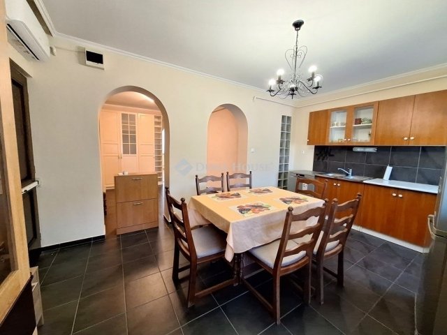 Eladó téglalakás, Kecskeméten 55 M Ft, 2 szobás