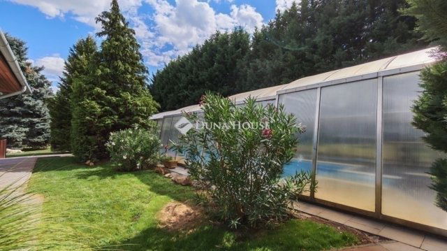 Eladó családi ház, Kecskeméten 139.9 M Ft, 4 szobás