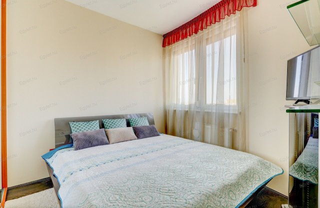 Eladó téglalakás, X. kerületben, Kőrösi Csoma Sándor úton