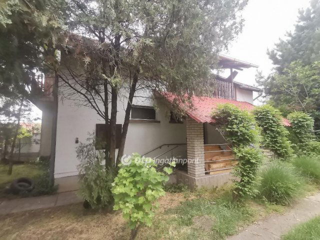 Eladó családi ház, Békéscsabán 45 M Ft, 5 szobás