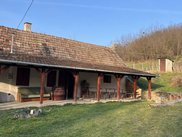 Eladó nyaraló, Egeraracsán 9.9 M Ft, 2 szobás