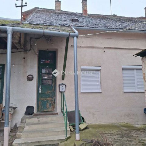 Eladó téglalakás, Körmenden 19.9 M Ft, 1 szobás