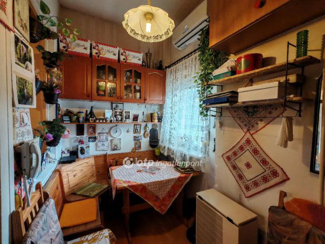 Eladó téglalakás, Budapesten, XXI. kerületben 29.9 M Ft