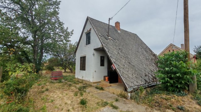 Eladó mezogazdasagi ingatlan, Szigetváron 6.99 M Ft, 1 szobás