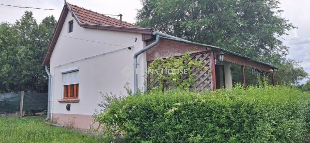 Kiadó családi ház, albérlet, Kecskeméten 150 E Ft / hó
