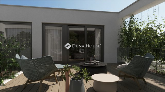 Eladó családi ház, Balatonlelleén 561.419 M Ft, 4 szobás