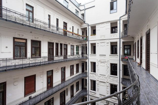 Eladó téglalakás, Budapesten, V. kerületben 239 M Ft, 3 szobás