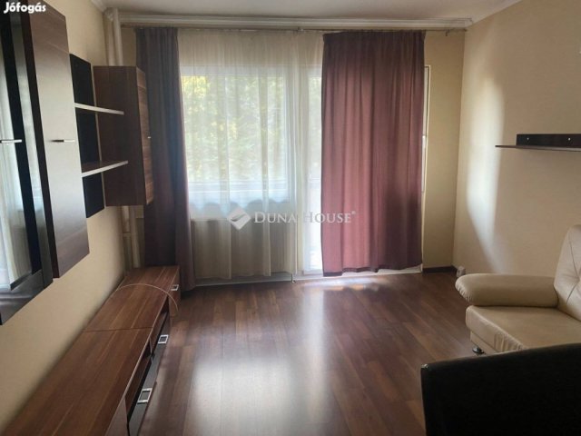Eladó panellakás, Győrött 53 M Ft, 2 szobás