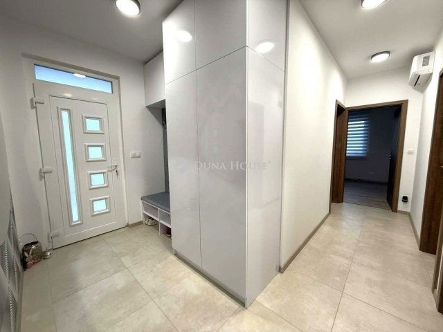 Eladó családi ház, Kecskeméten 119 M Ft, 4 szobás