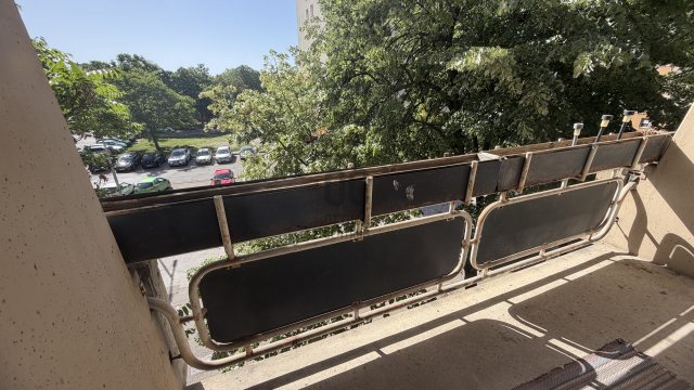 Eladó panellakás, Kecskeméten, Petőfi Sándor utcában 33 M Ft
