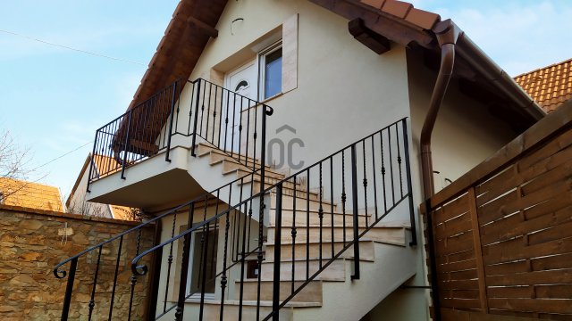 Eladó téglalakás, Budaörsön 140.16 M Ft, 3 szobás