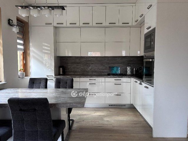 Eladó ikerház, Budapesten, XVII. kerületben 149.9 M Ft, 4 szobás