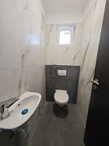 Eladó ikerház, Szigetszentmiklóson 89.9 M Ft, 4 szobás