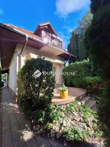 Eladó ikerház, Budapesten, II. kerületben 165 M Ft, 3 szobás