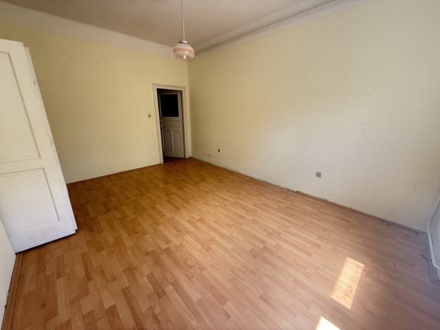 Eladó családi ház, Pakson 45 M Ft, 3 szobás