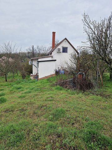 Eladó családi ház, Lepsényben 22 M Ft, 2 szobás