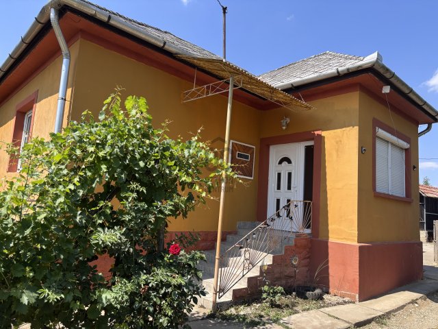 Eladó családi ház, Rásonysápberencsen 14.5 M Ft, 4 szobás
