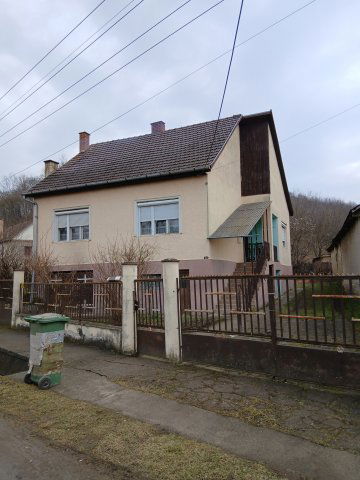 Eladó családi ház, Karancsságon 17.99 M Ft, 3 szobás
