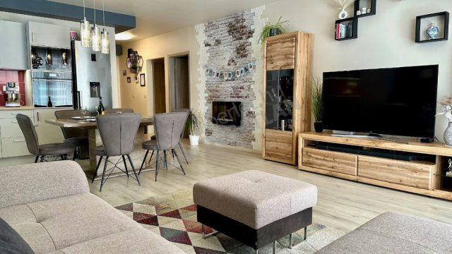 Eladó téglalakás, XIII. kerületben, Úszódaru utcában