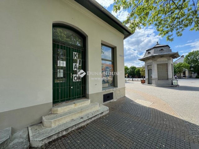 Kiadó üzlethelyiség, Nagykőrösön 400 E Ft / hó